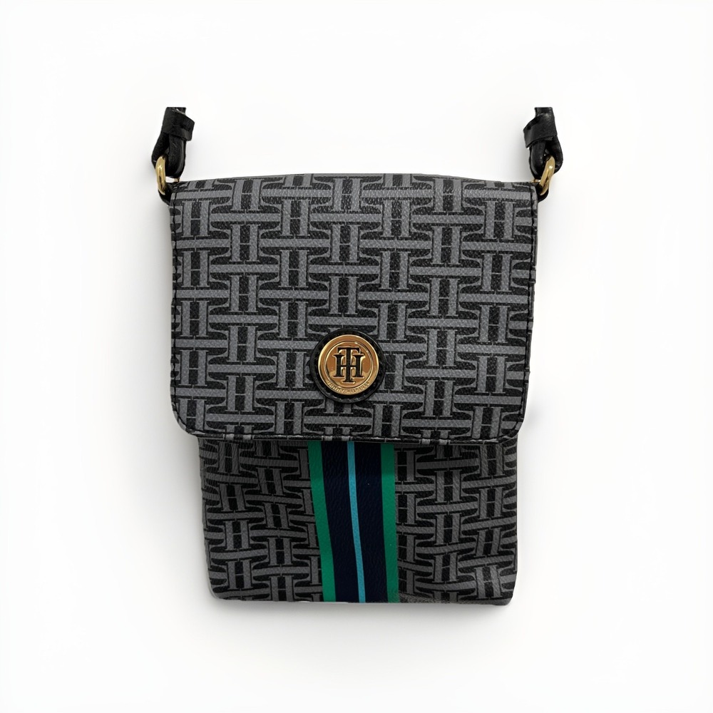 Tommy Hilfiger Womens Crossbody Zip Top Handbag
